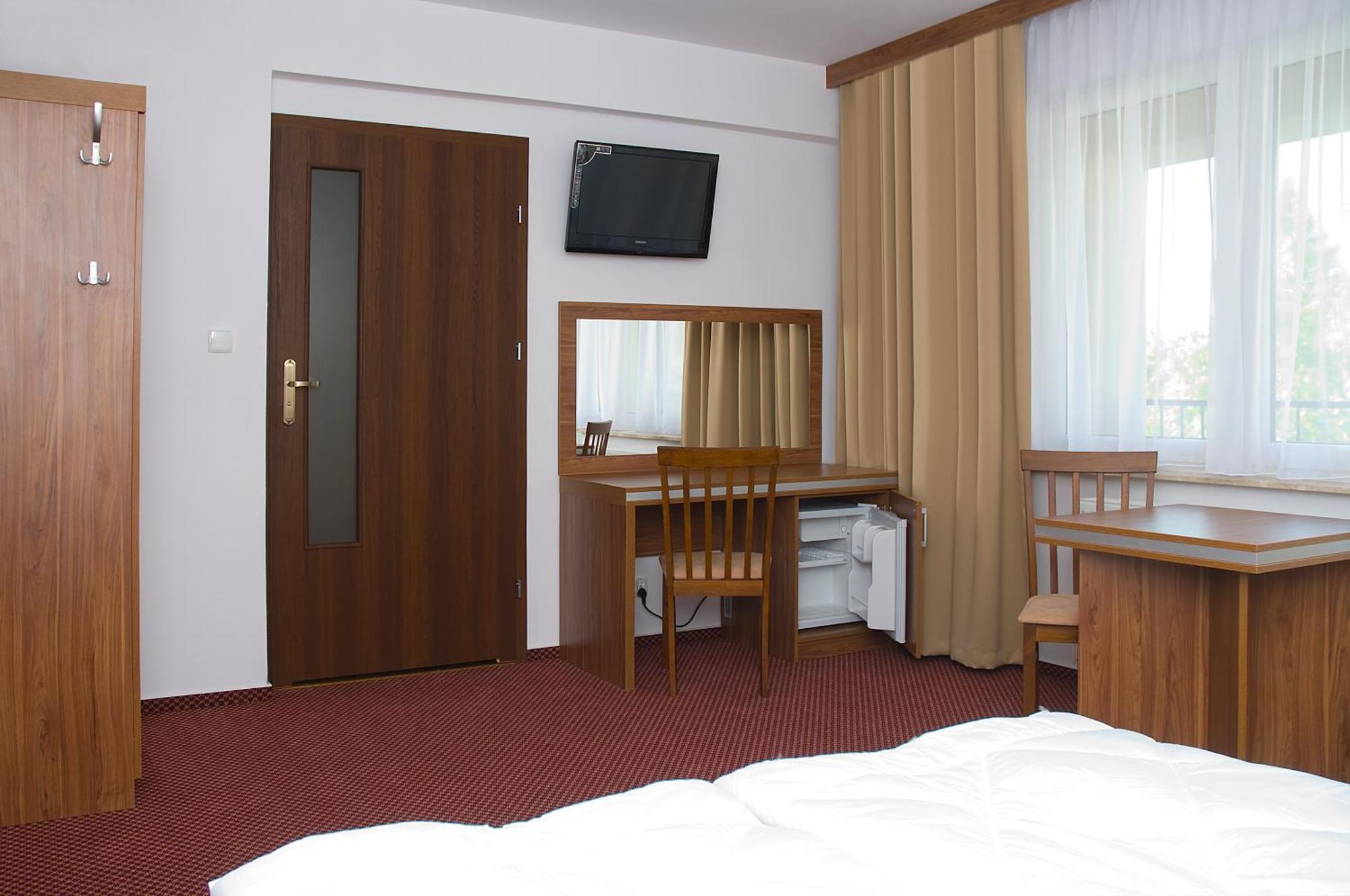 Adamar Jastrzebia Gora Bed & Breakfast Room photo