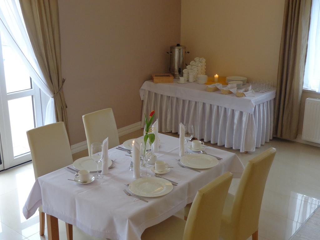 Adamar Jastrzebia Gora Bed & Breakfast Exterior photo